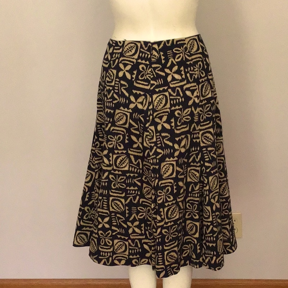 Jones New York Signature Black and Caramel Skirt